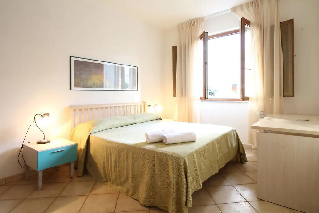 Il Sombrero Holiday Home San Vincenzo 0*,